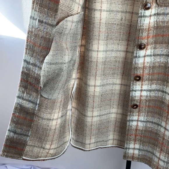 Timing Long Plaid Button Down Shacket - Picture 13 of 13